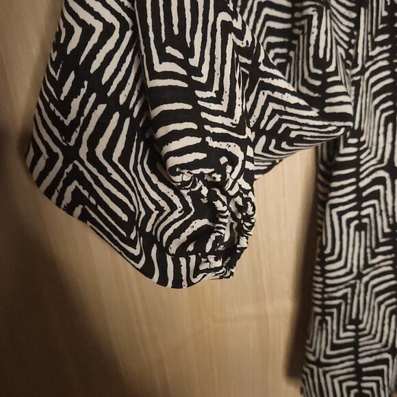 Peyton Jensen Black Off The Shoulder Silky Blouse Small - Picture 4 of 7